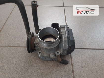 škrtící klapka 06A133064H